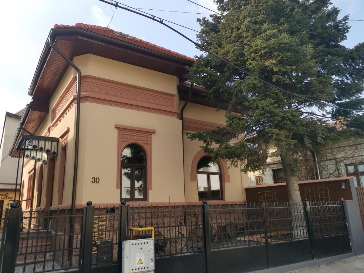 Erbario House Lägenhet Bukarest Exteriör bild